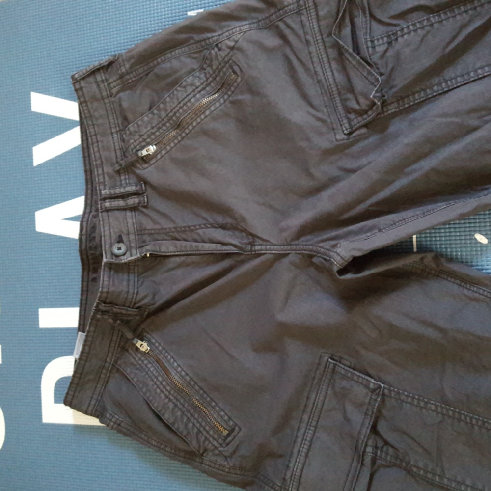 American Eagle low rise flare cargo never worn - Picture 3 of 12